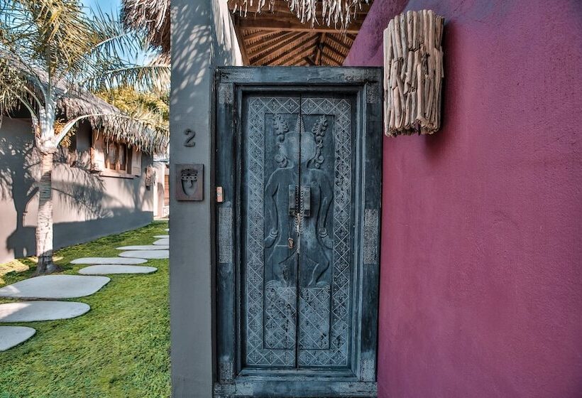 Slow Private Pool Villas