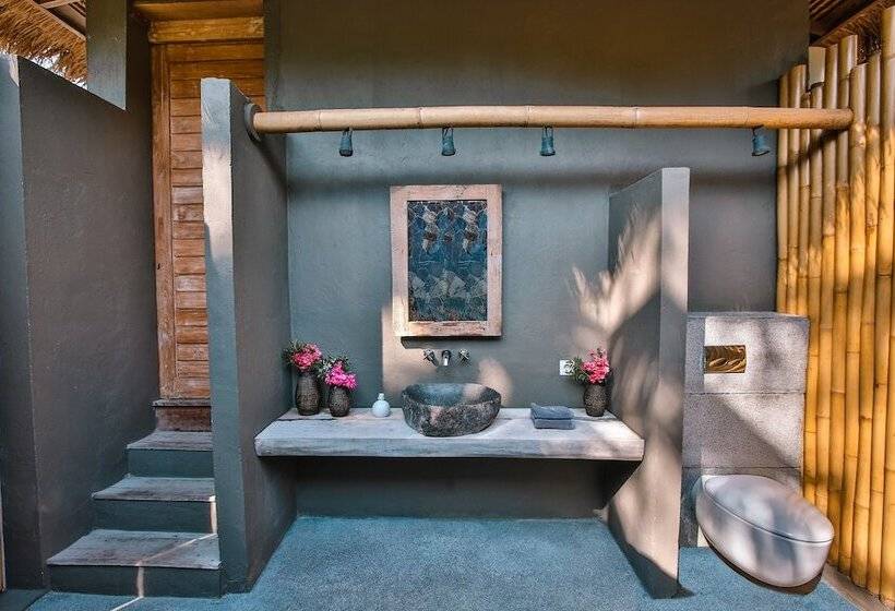 Slow Private Pool Villas