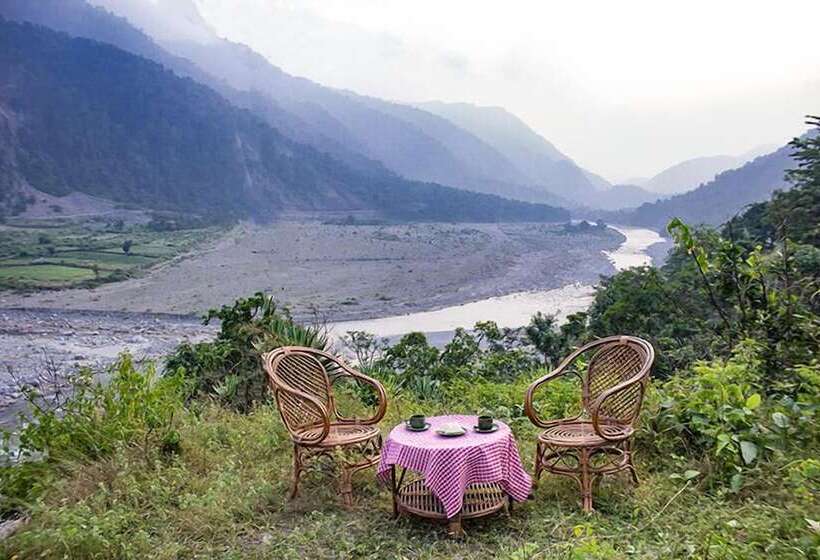 هتل Call Of The Wild