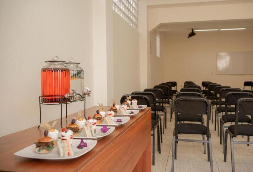 Отель Casa Campo By Cassana