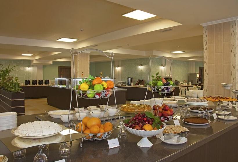 בית מלון כפרי Sunmarinn Resort