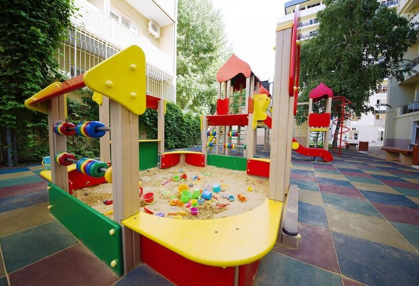 בית מלון כפרי Sunmarinn Resort