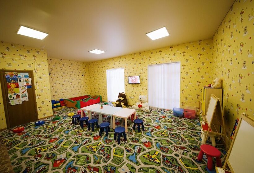 בית מלון כפרי Sunmarinn Resort