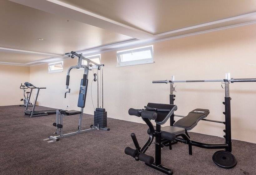 בית מלון כפרי Sunmarinn Resort