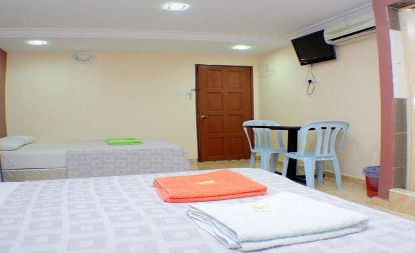 בית מלון כפרי Taipann