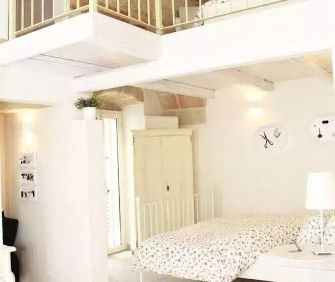 Karen House B&b