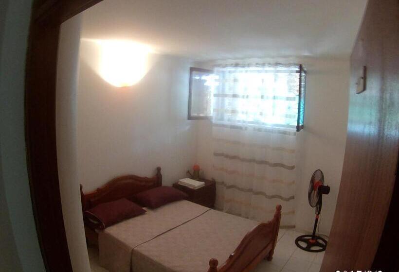 پانسیون Arla Residential