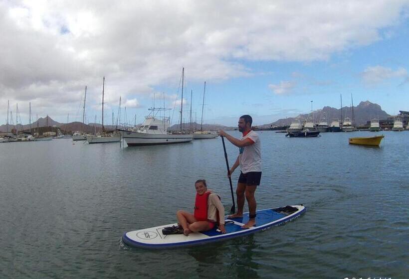 پانسیون Arla Residential