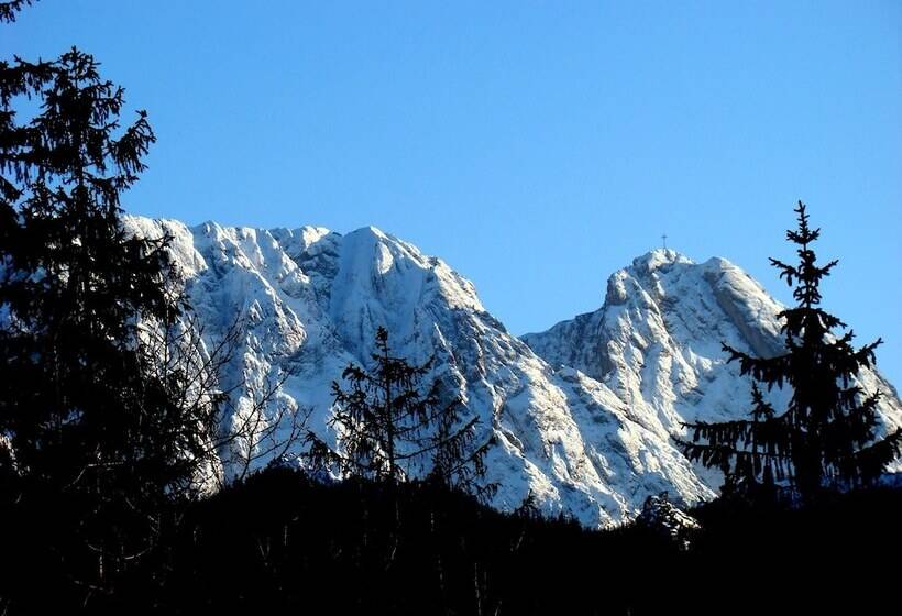 Пансион Zakopiański Dwór