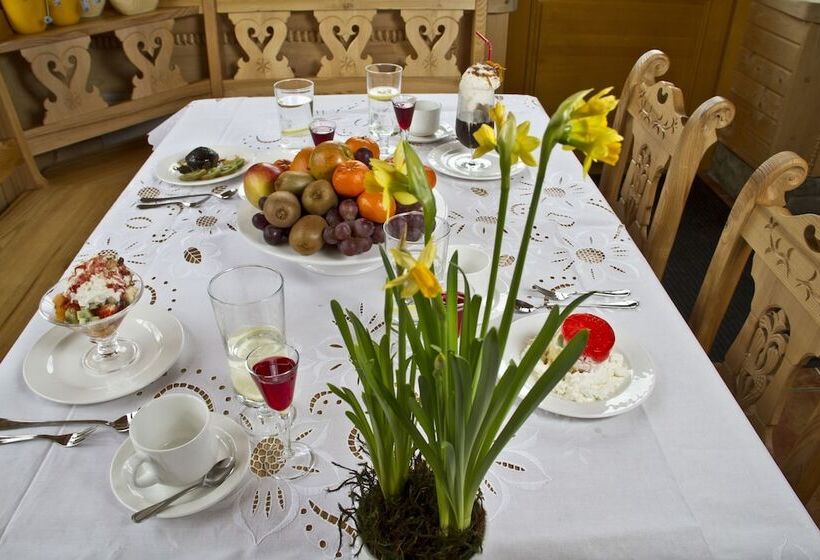 Пансион Zakopiański Dwór