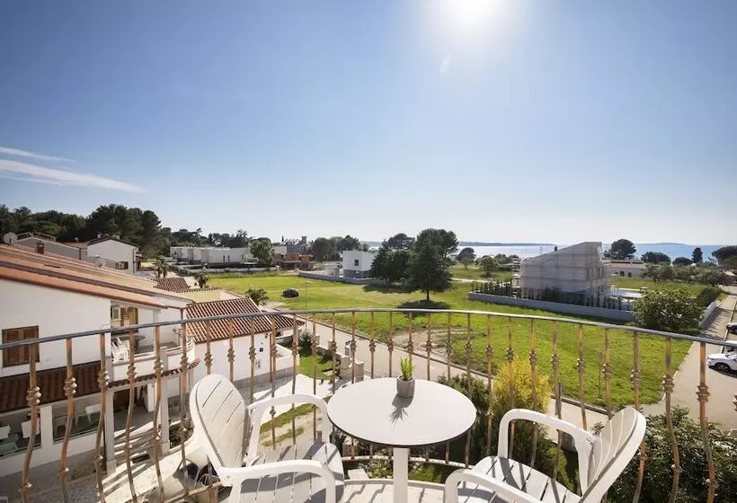 Apartments Villa Nina