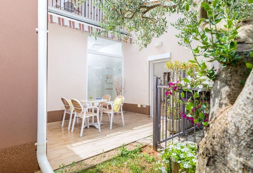 Apartments Villa Nina