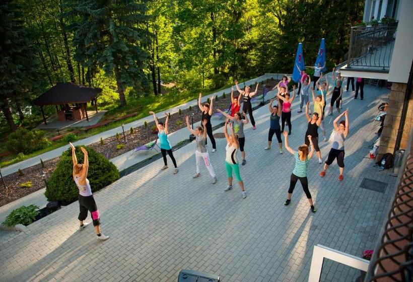 Hotelli Dom Wczasowy Beskidy