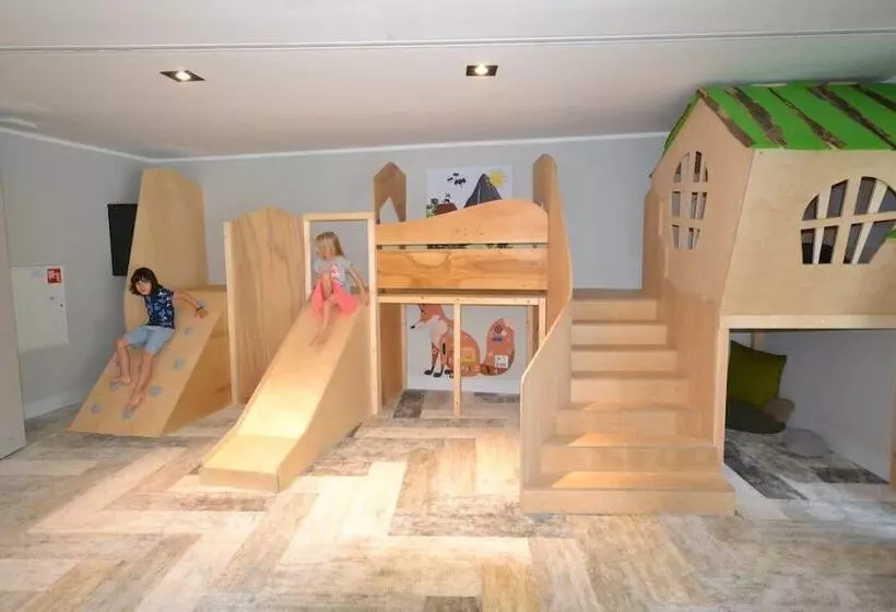 Hotelli Neptuno Resort & Spa