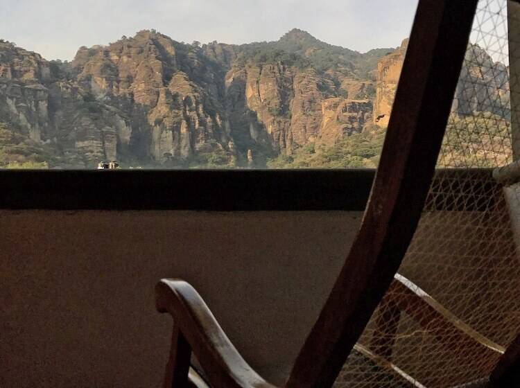 Hotel Nican Mo Calli