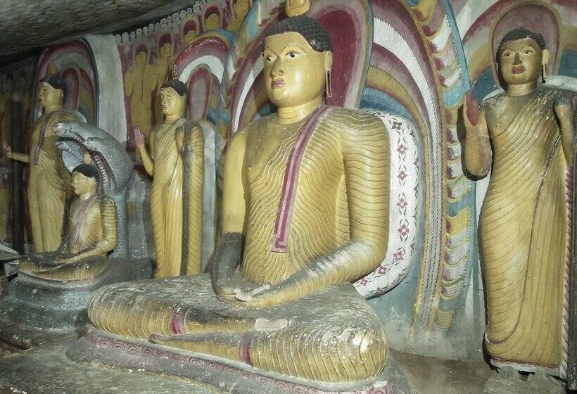 Hotel Shan Inn Dambulla