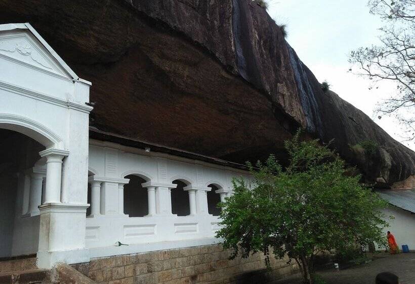 Hotel Shan Inn Dambulla