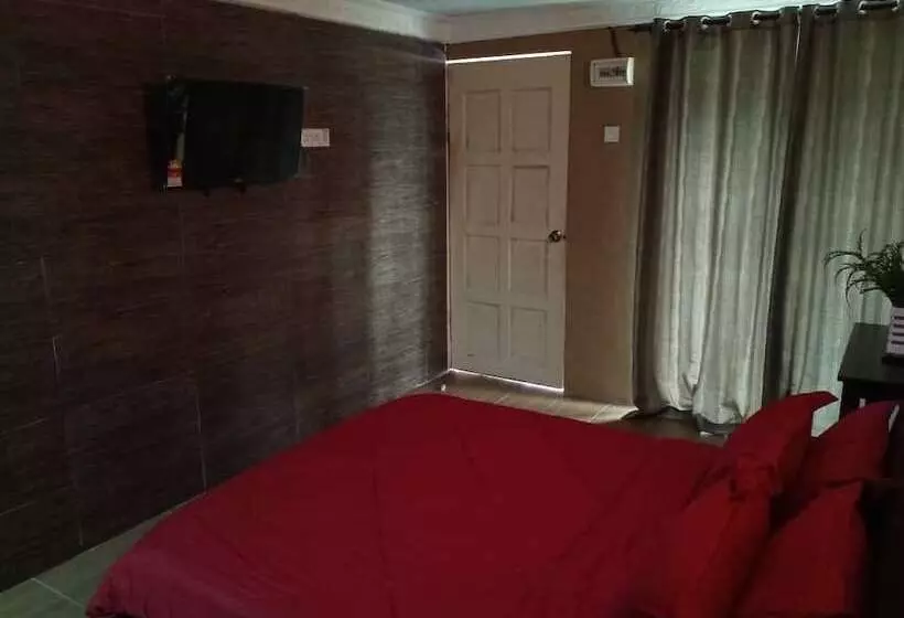 Hotelli Tamara Resort