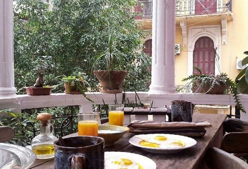 پانسیون Hayete Guesthouse