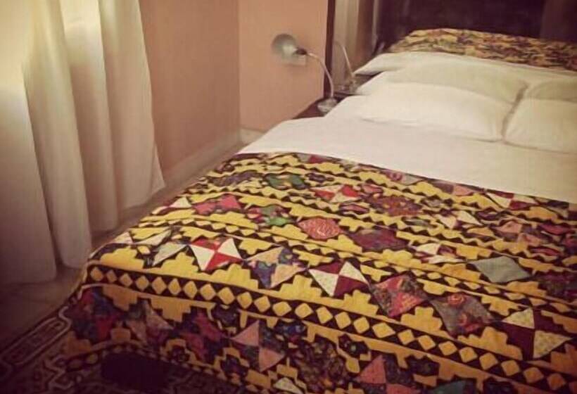 پانسیون Hayete Guesthouse