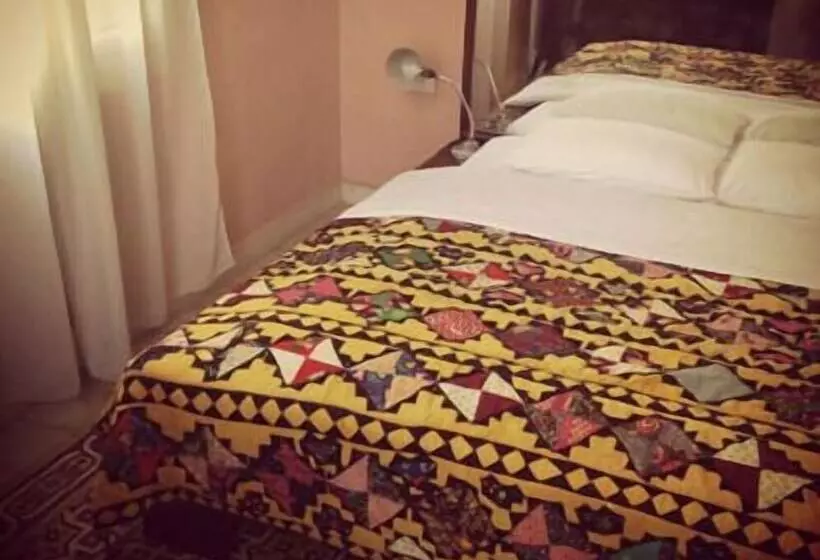 پانسیون Hayete Guesthouse