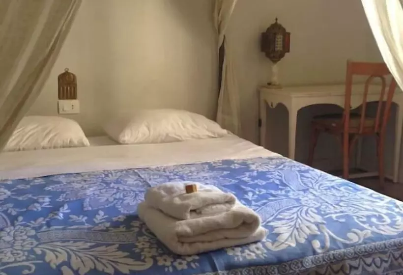 پانسیون Hayete Guesthouse