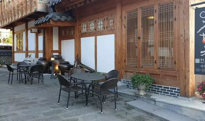 Majatalo Lee Ga Hanok