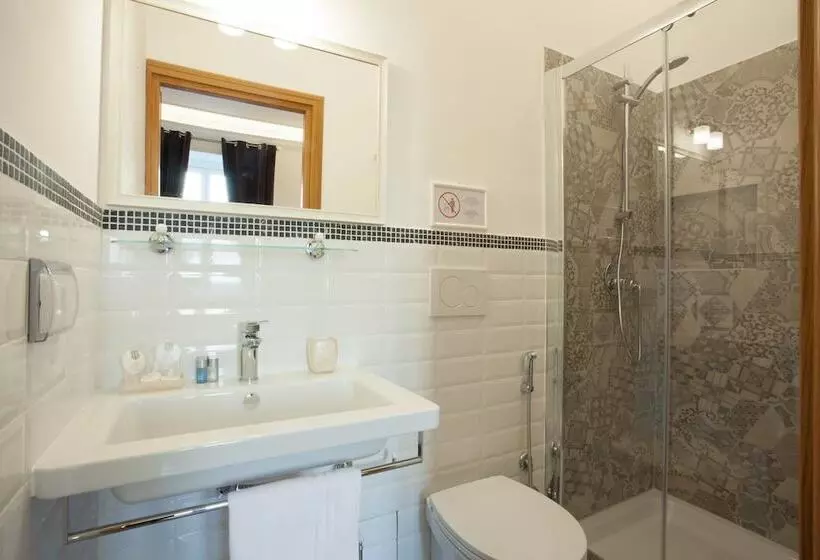 پانسیون Innsiderome