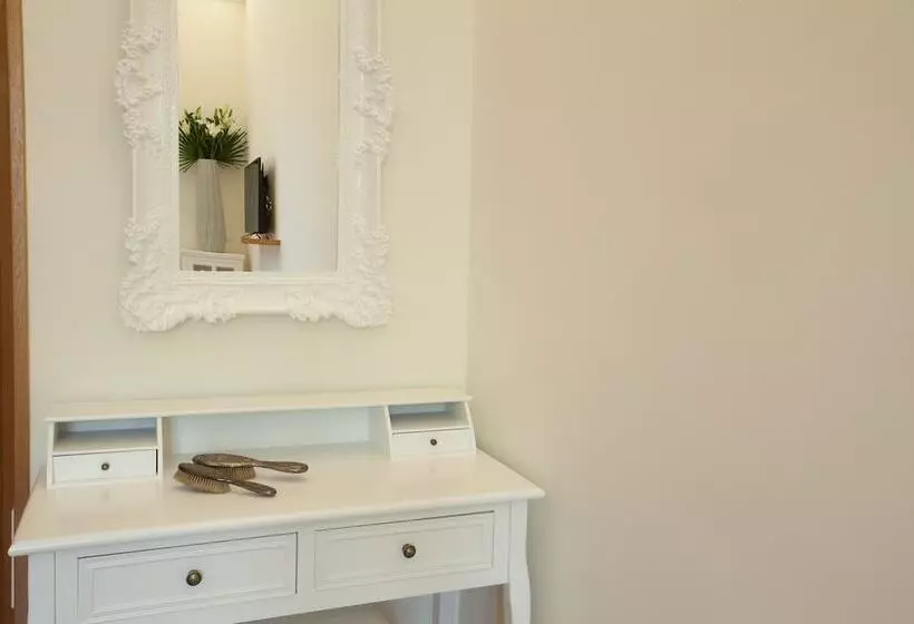 پانسیون Innsiderome