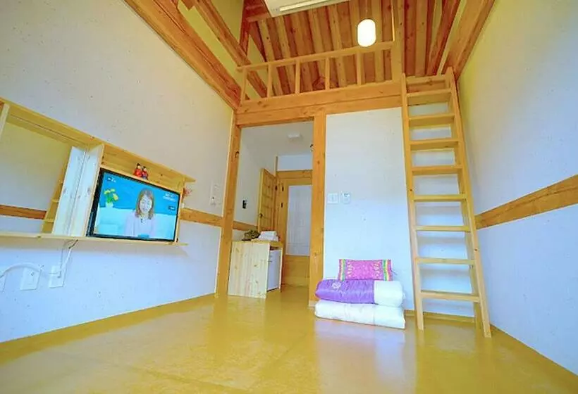 Majatalo Lee Ga Hanok