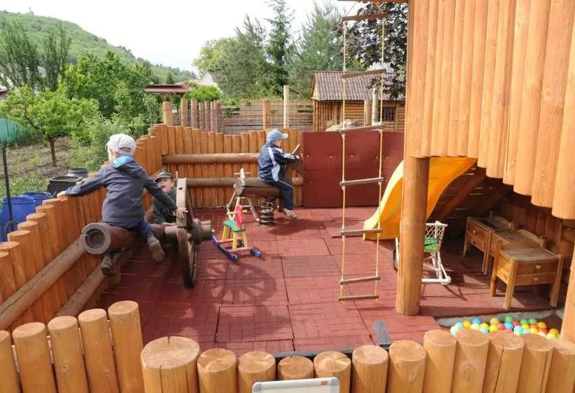 Majatalo Penzion Panorama