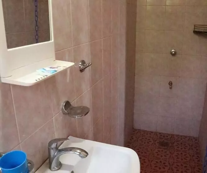 Majatalo Sheila's Place