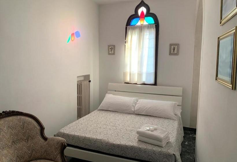 پانسیون Venice Martina's Home