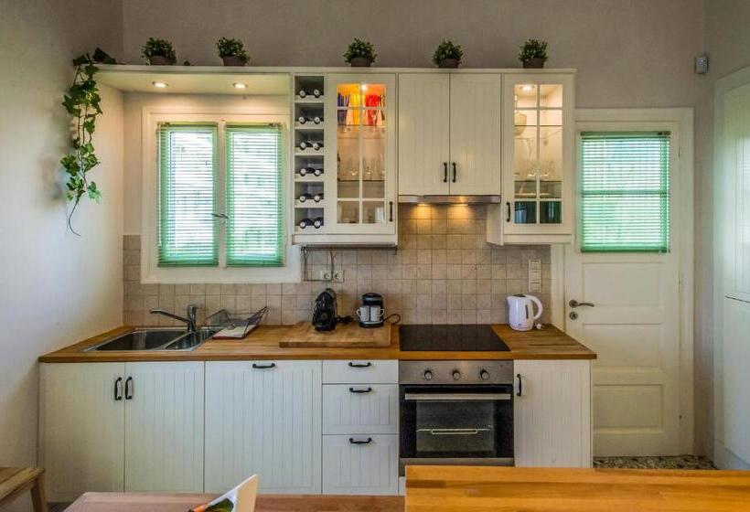 The Mansion   Kalamata Mediterranean Villas