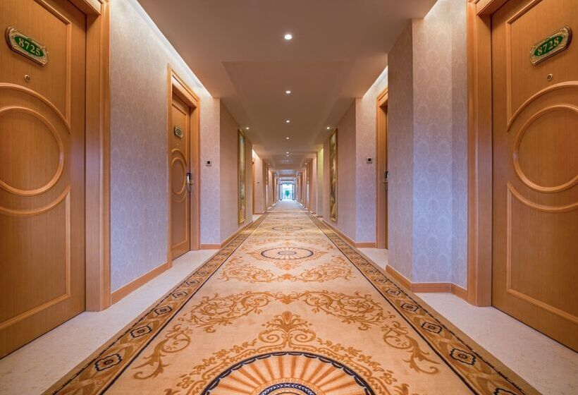 Vienna Hotel Shenzhen   Fuyong Metro Station Branch