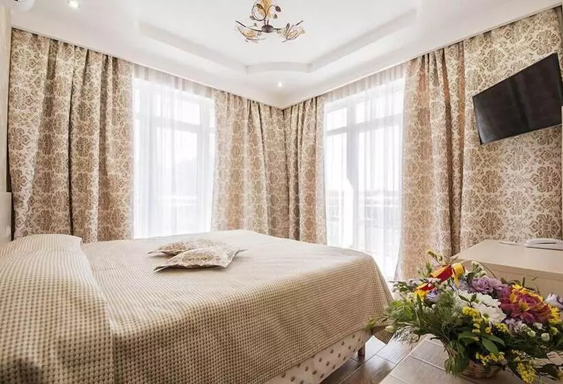 Hotelli Ahilleon Park Boutique