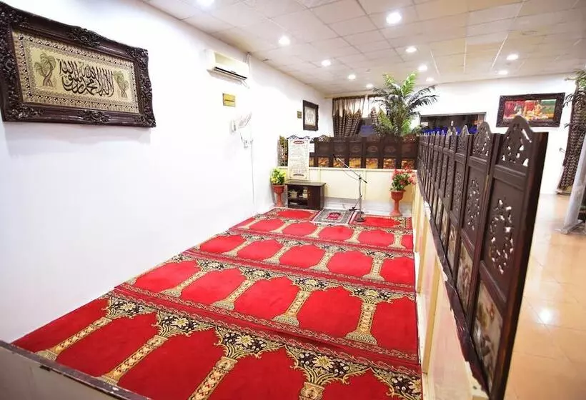 هتل Al Eairy Furnished Apartments Riyadh 5