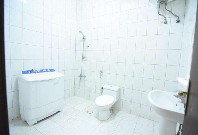 בית מלון כפרי Al Eairy Furnished Apartments Riyadh 5