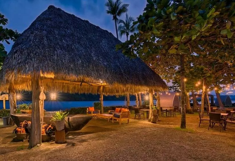 Hotelli Isla Chiquita Glamping