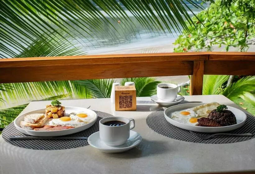 Hotelli Isla Chiquita Glamping