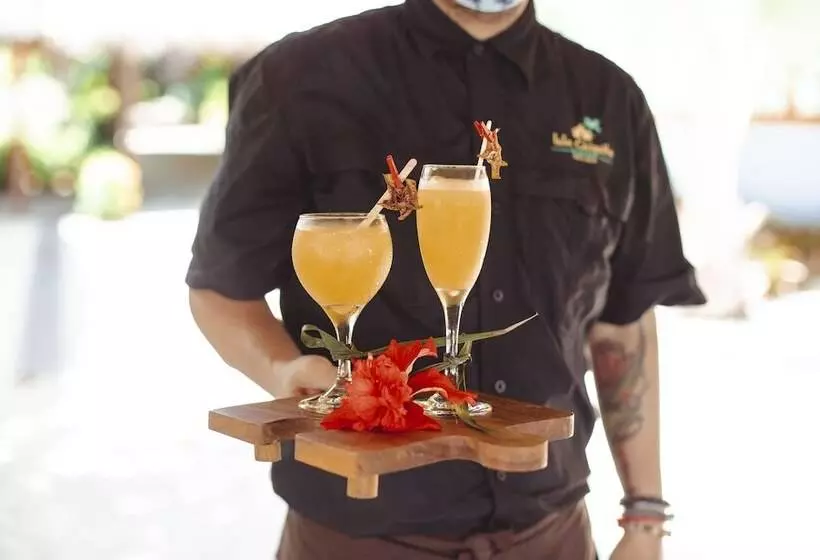 Hotelli Isla Chiquita Glamping