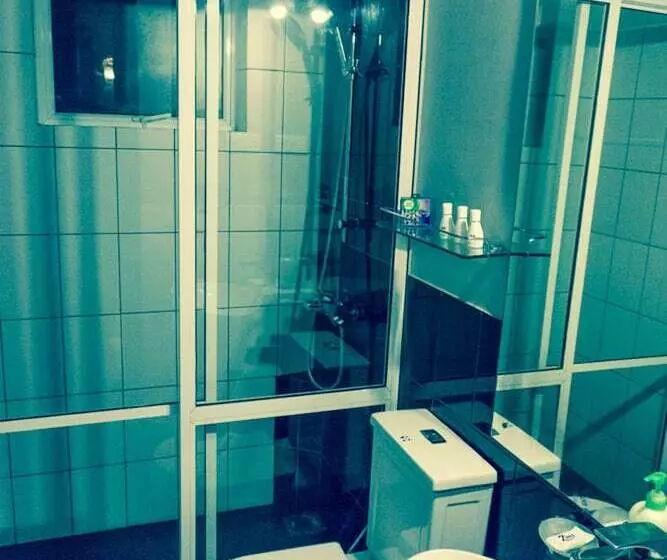 Hotelli Lake View Comfort Bungalow