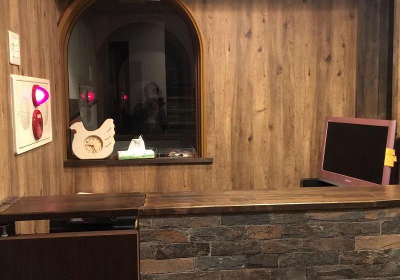 호텔 Lodge Hahnenkamm