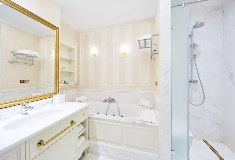 Hotelli Sberbank Corporate Center