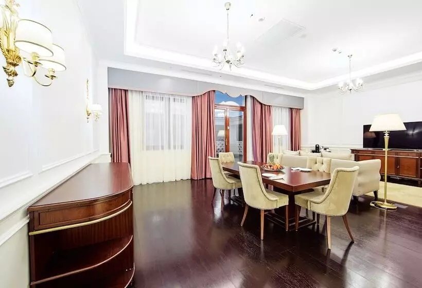 Hotelli Sberbank Corporate Center