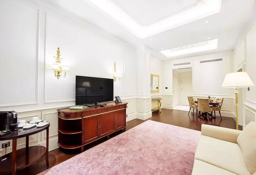 Hotelli Sberbank Corporate Center