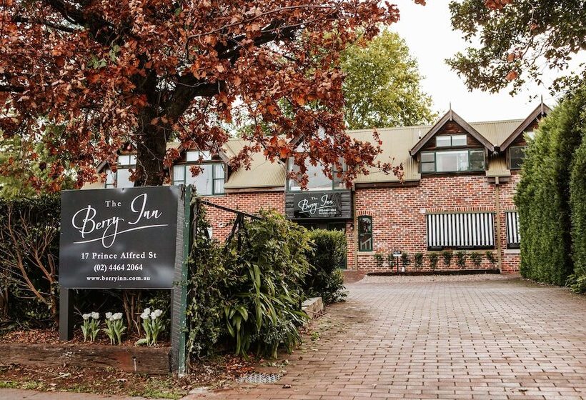 Отель The Berry Inn