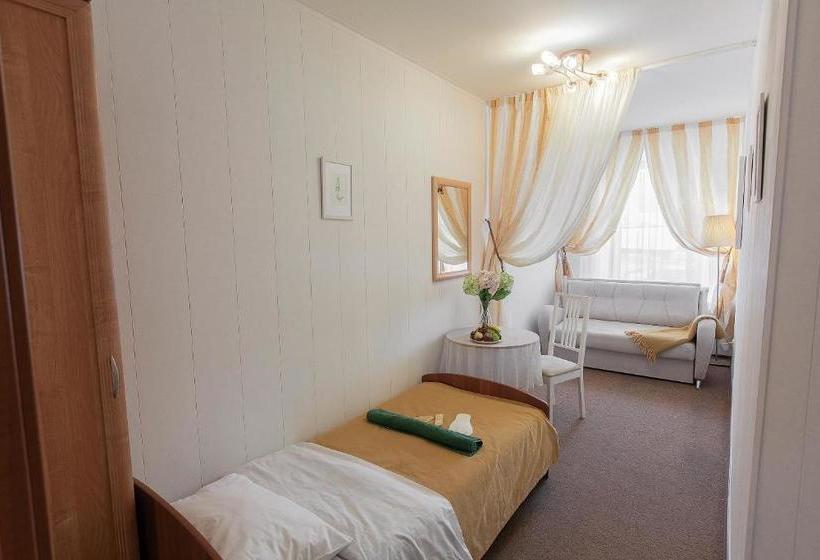 پانسیون Adaman Guest House