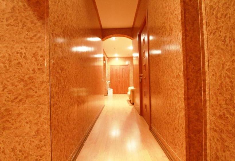 پانسیون Adaman Guest House