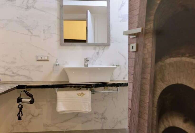 تختخواب و صبحانه Chiaia Roof